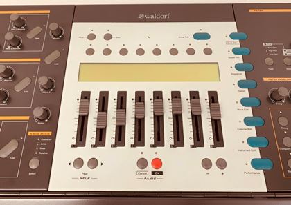 Waldorf-Wave